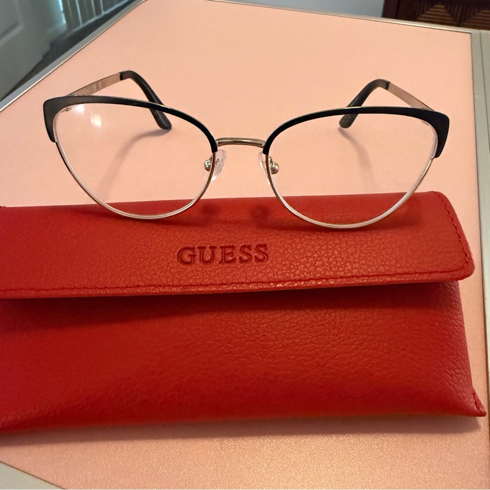 Guess Women's Optical Frames in Black Silver